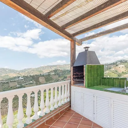 Beautiful In With Kitchenette Holiday home *