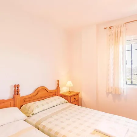 Beautiful In With Kitchenette Frigiliana